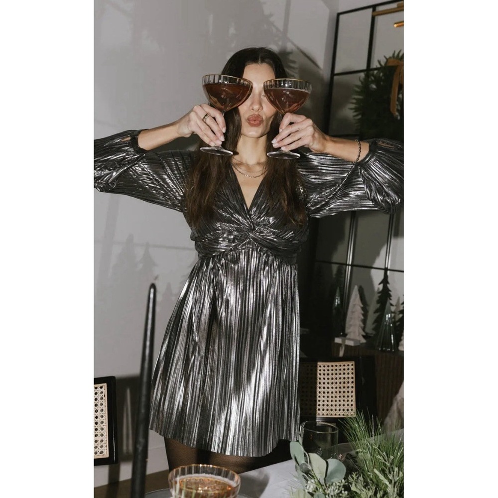 BOHME‎  Faylinn Metallic Mini Dress Women's Pleated  Dress Sz L Retro Club